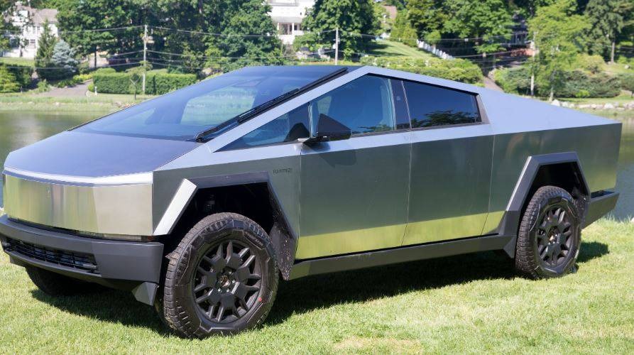 ٹیسلا نے  46 ہزار  سے زائد سائبر ٹرک واپس منگوانے کا اعلان کر دیا، وجہ کیا بنی؟