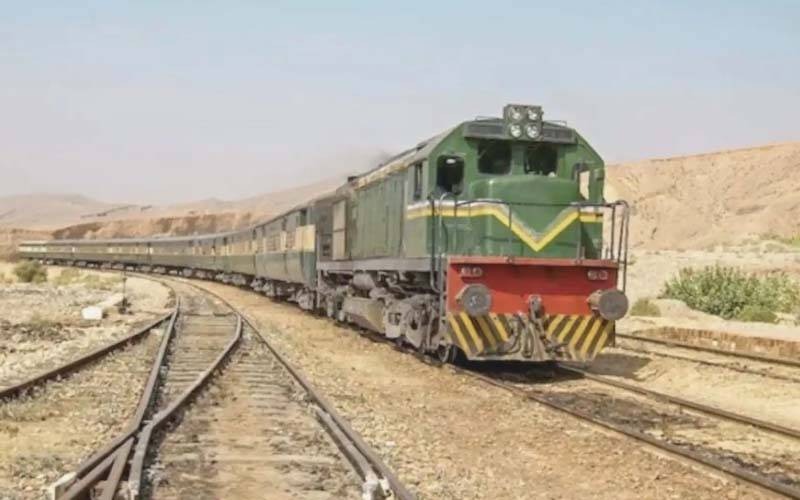 ٹرین حملہ، آپریشن جاری، 155 مسافر بازیاب، 27 دہشتگرد ہلاک