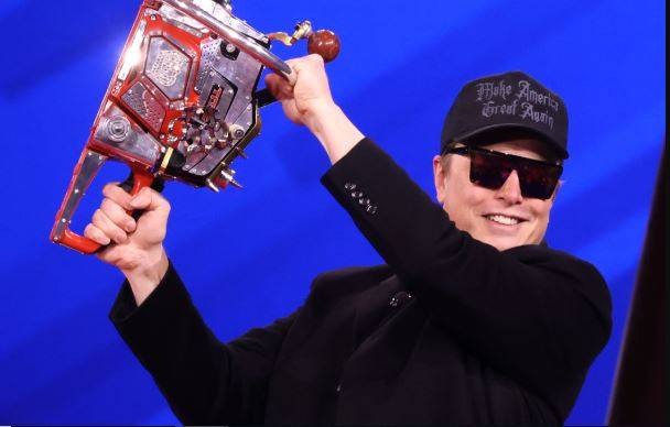  ایلون مسک کا درجنوں بچوں پر مشتمل “لشکر” بنانے کا منصوبہ، جاپانی خاتون کو اپنا نطفہ بھیج دیا، تہلکہ خیز انکشاف