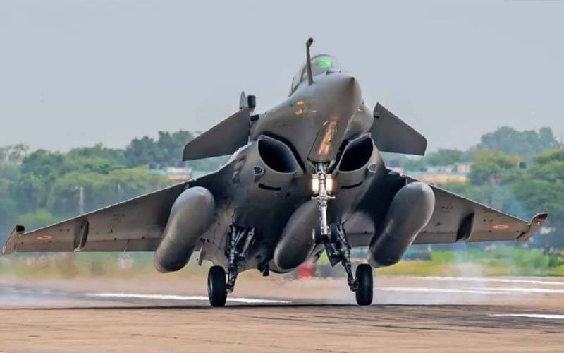 پاکستان کے ہاتھوں رافیل طیاروں کی تباہی، فرانس کو اب تک کا سب سے زور دار جھٹکا لگ گیا 